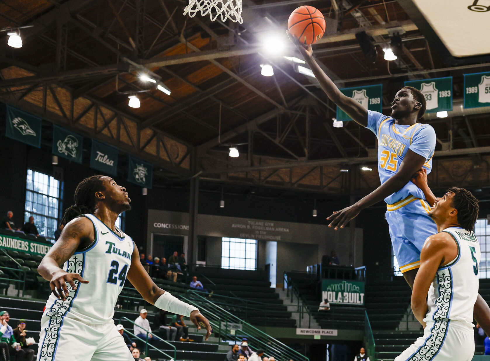 NO.southerntulane.121723.05.jpg